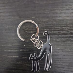 🌺 Lot B/E Black Cat Keychain